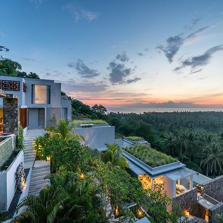 Svarga Resort Lombok Senggigi Exterior foto
