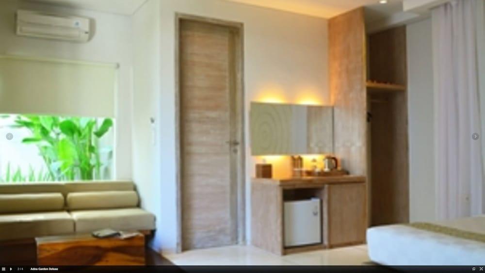 Svarga Resort Lombok Senggigi Exterior foto