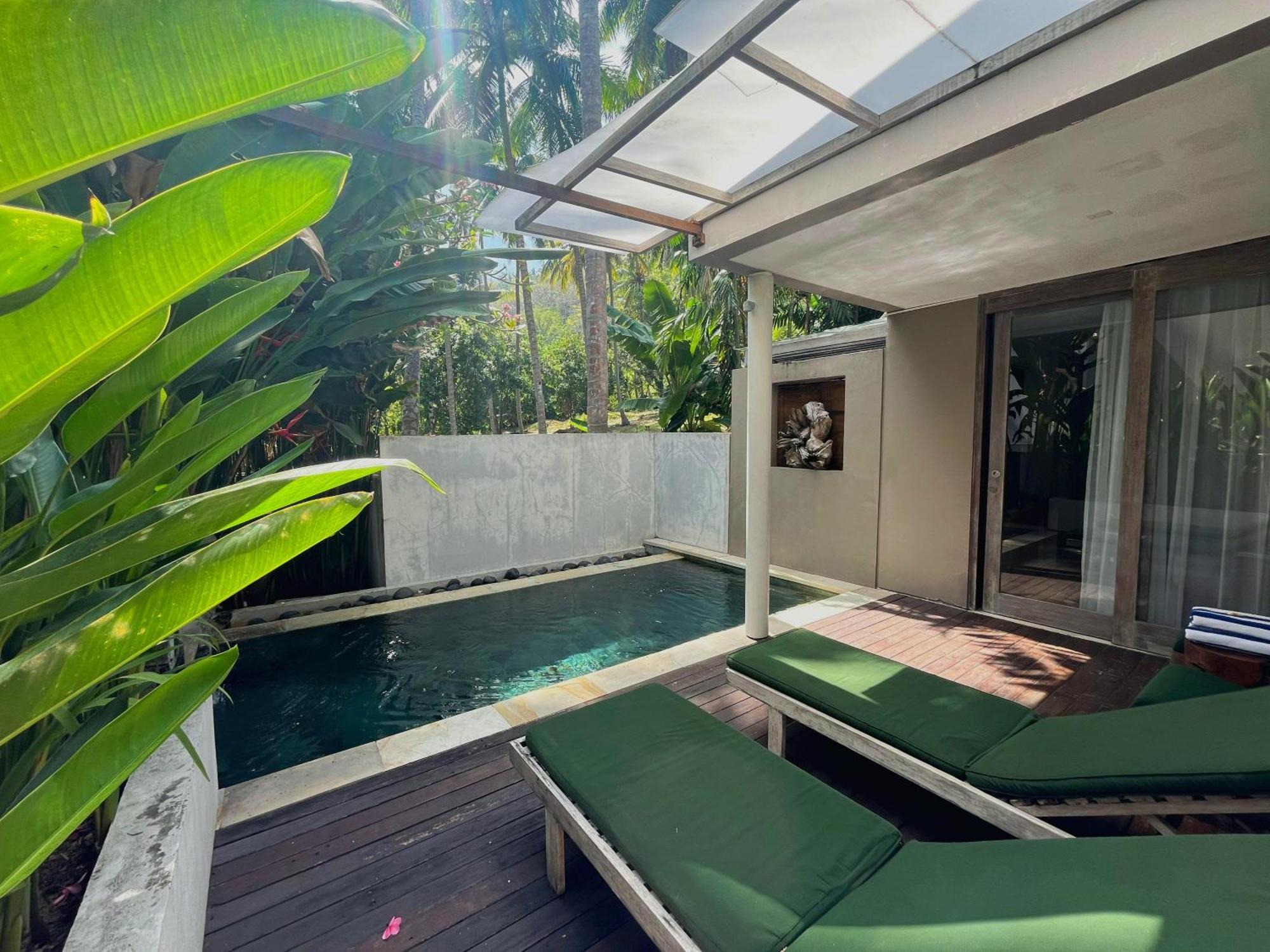 Svarga Resort Lombok Senggigi Exterior foto